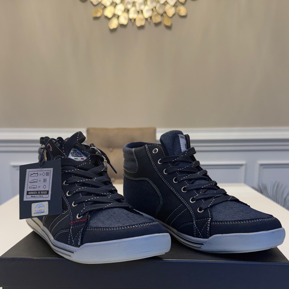 Armata Di Mare Navy High-Top Sneakers
